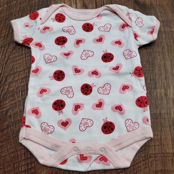 Rene Rofe Baby Swiggles Girl Red Hearts Ladybug Bodysuit Pastel Pink Leggings 3M - Picture 2 of 8